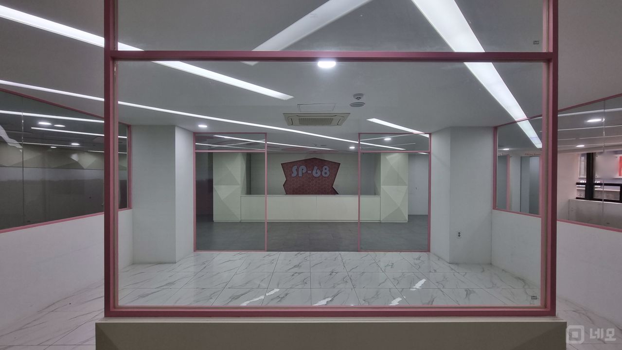 명동에 위치한 깔끔하고 넓고 쾌적한 사무실 매물의 6번째 사진