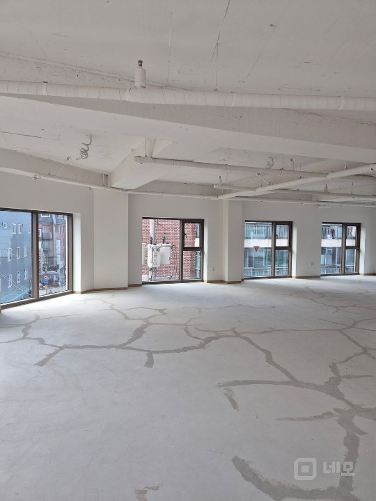 신축첫입주.대형사무실.즉시입주 매물의 14번째 사진