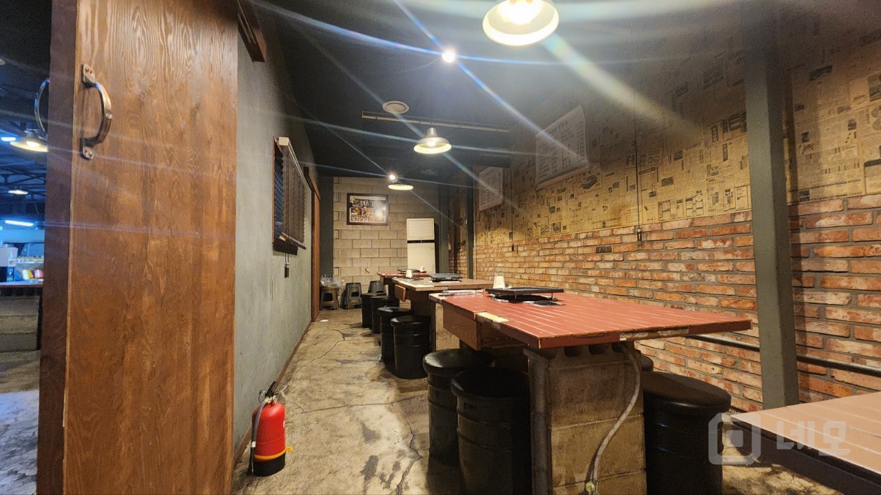 깔끔하고 넓은평수를 찾고 있다면  매물의 8번째 사진