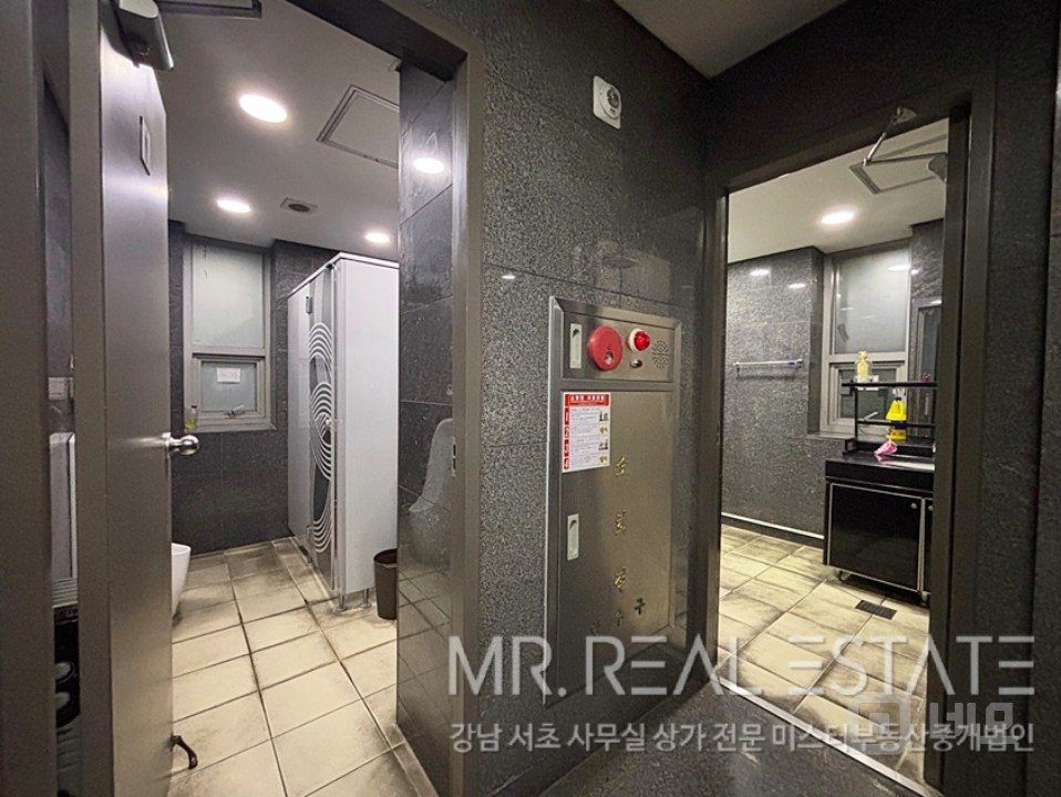 역삼역1분초역세권.가성비ACE매물.자주식무료1대.인테리어사무실 매물의 16번째 사진