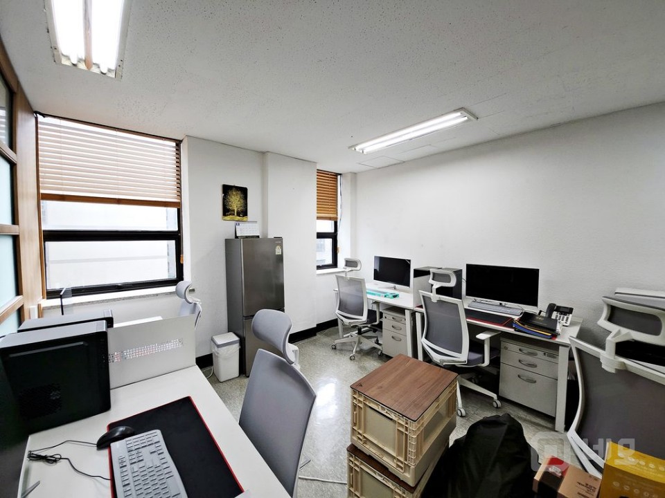 더블역세권, 테헤란로, A급인테리어, 대로변, 소형사무실 매물의 7번째 사진