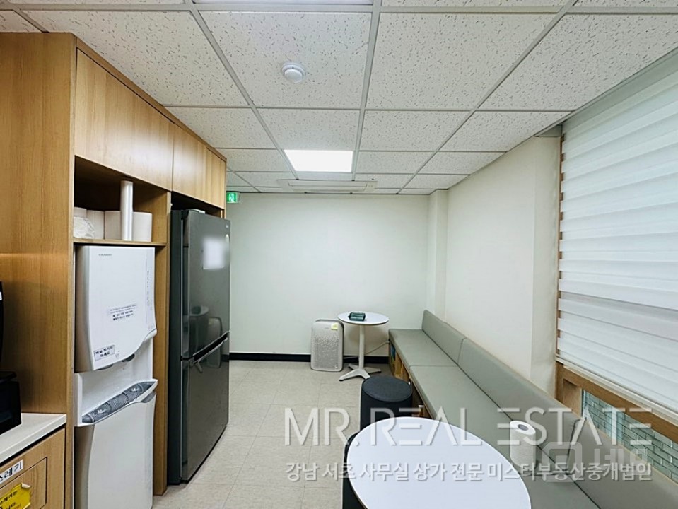 인테리어 최상, 시설비 무, 역세권, 접근성 좋음 매물의 9번째 사진