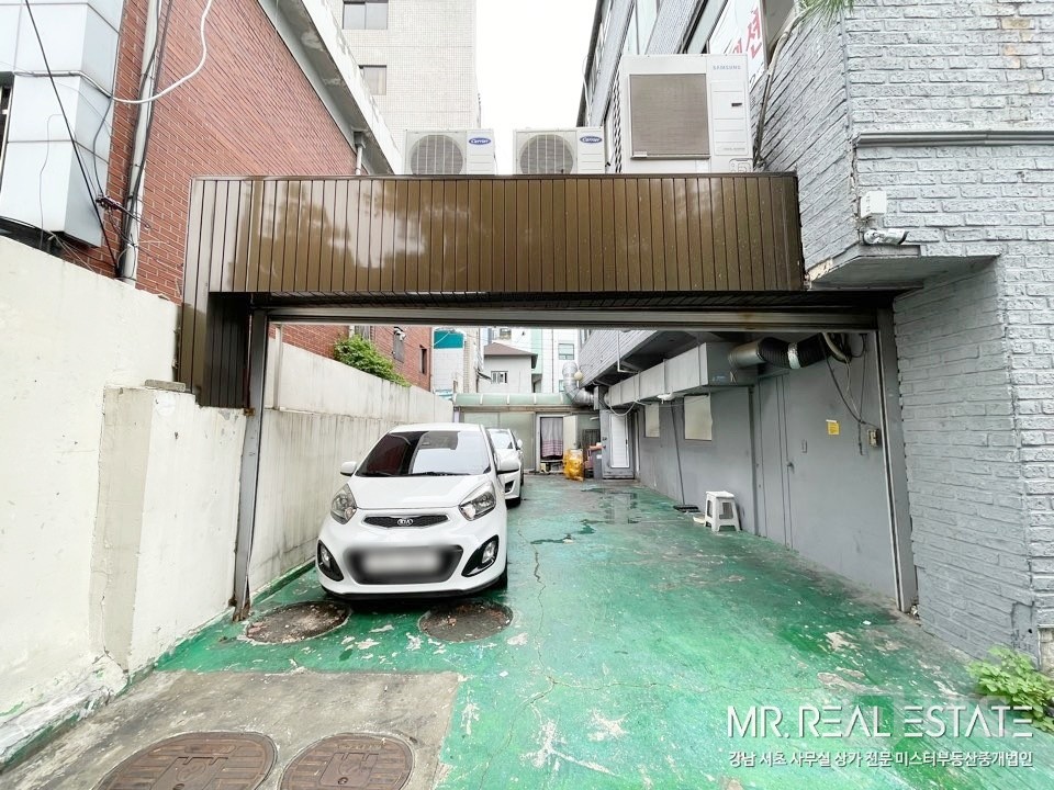 사진有.양재역 인근.가성비甲. 깔끔한 사무실 매물의 14번째 사진