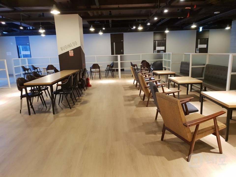 부천역세권,24,풀옵션,공동회의실,비즈니스센터,정원,모두갖춰진사무실 매물의 12번째 사진