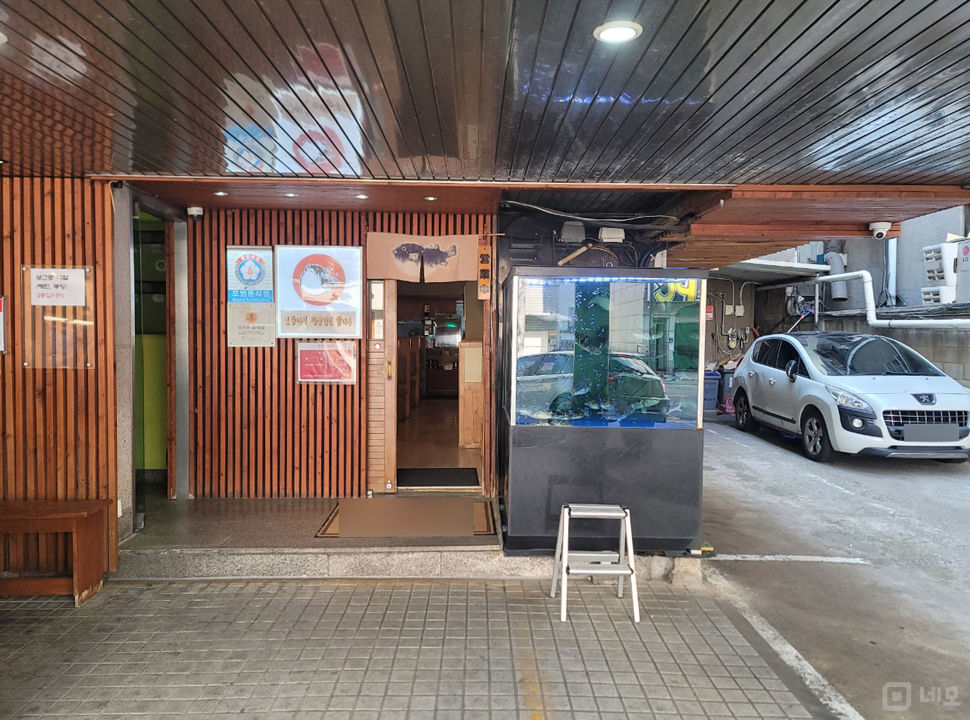 논현동 번화가상권 위치, 시설 완비된 1층 음식점 매물의 6번째 사진