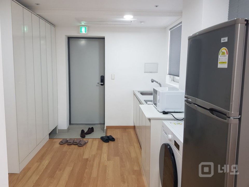 바닥난방내부화장실에어컨옵션싱크대옵션개인사무실및피부관리타투네일강추 매물의 7번째 사진