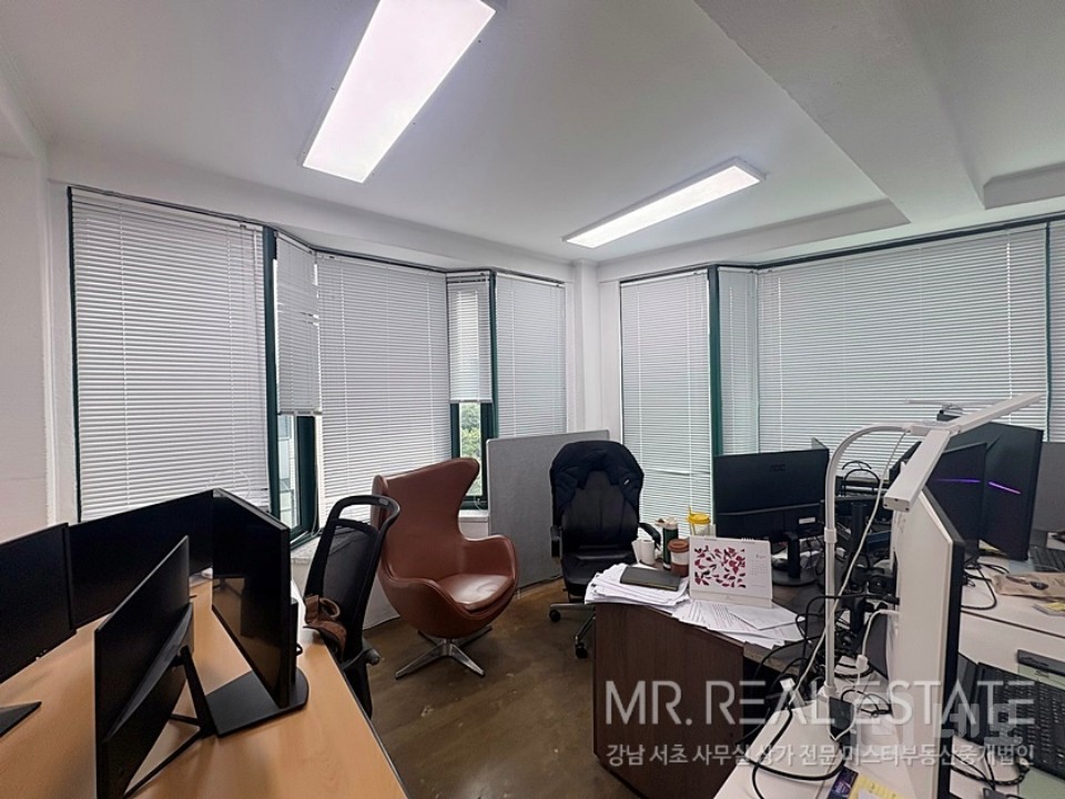 논현학동 더블역세권 무료2대 엘베有 가성비甲 매물의 10번째 사진