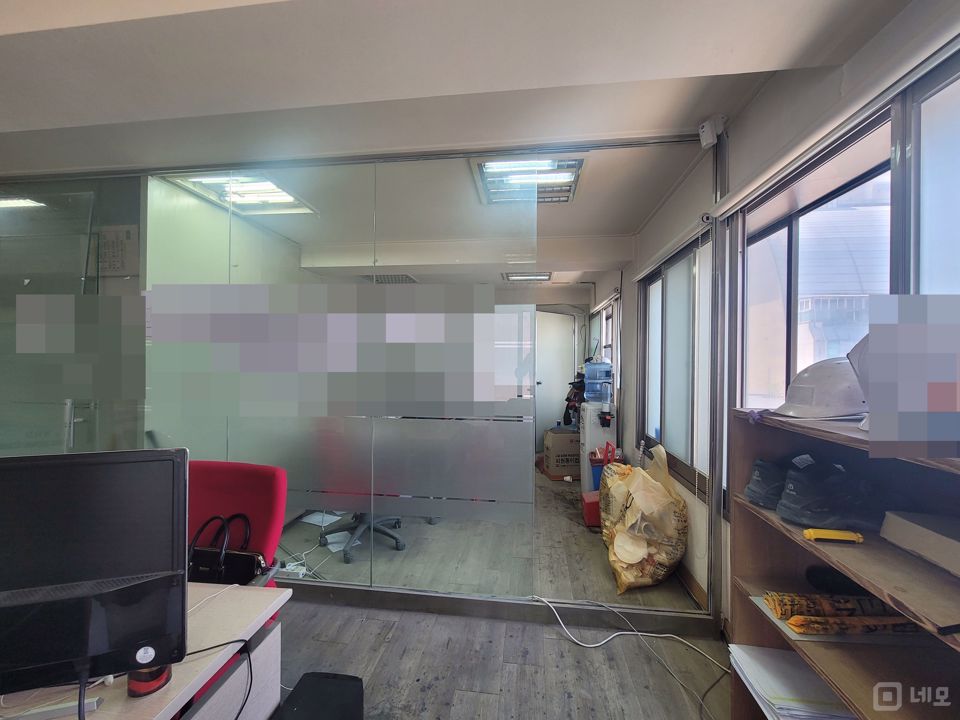 논현동 주택상권 조용하고 깨끗한 사무실 매물의 3번째 사진