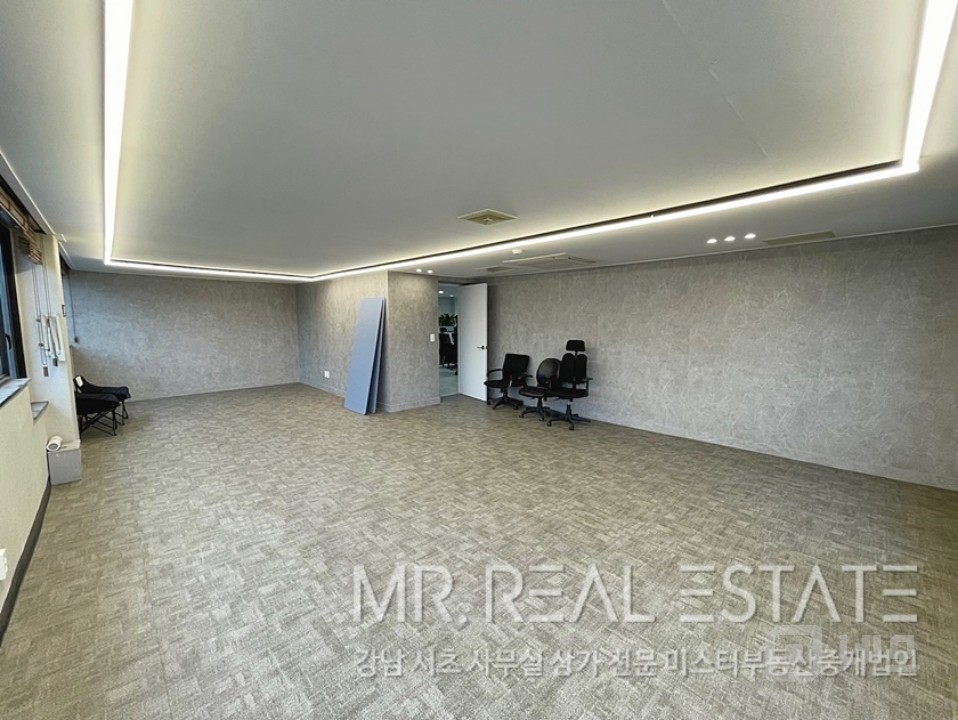 삼성역.S급가성비사무실.지상주차.내외관컨디션ACE 매물의 9번째 사진