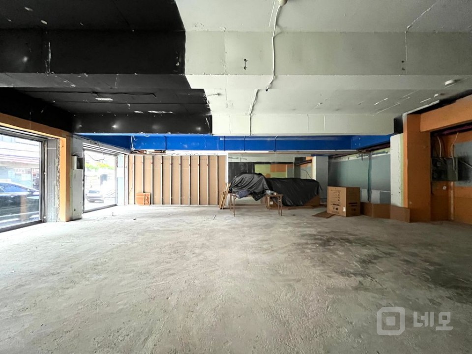 약수역 역세권, 중대형 사무실, 상가, 무권리, 주차 3대, 전용 60평 매물의 5번째 사진