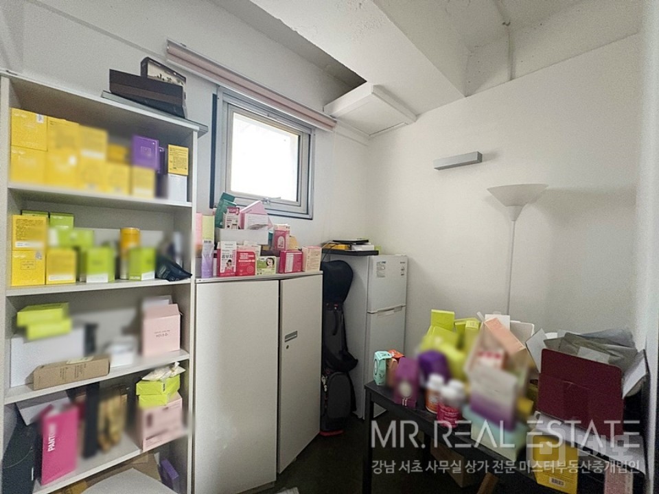 도산공원사거리 S급인테리어 싱크有 매물의 6번째 사진