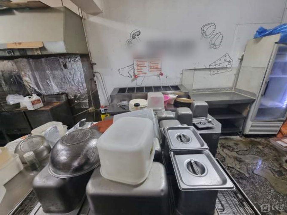 광명시 하얀동, 아파트밀집지역 배후수요 풍부한 치킨배달 전문점 매물의 2번째 사진