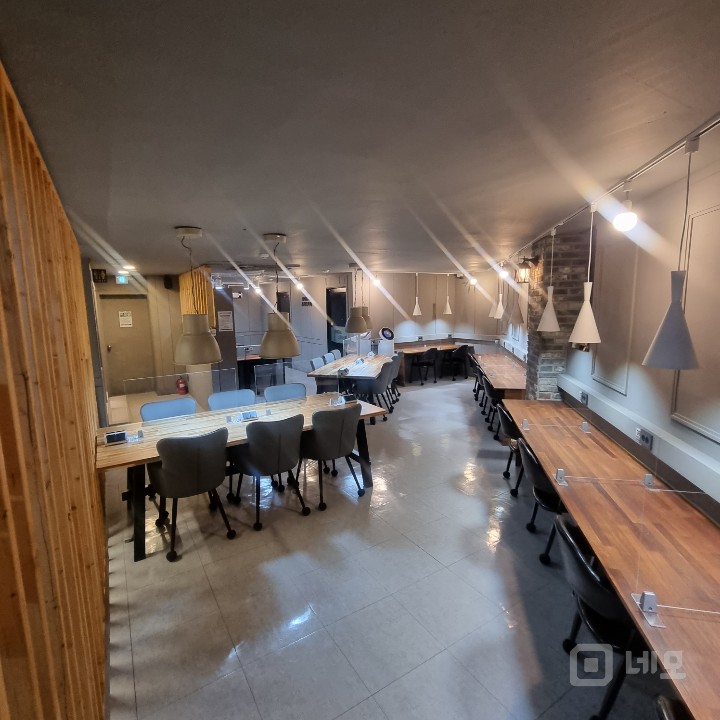 스터디카페 신구대학교 정문앞 70평 매물의 3번째 사진