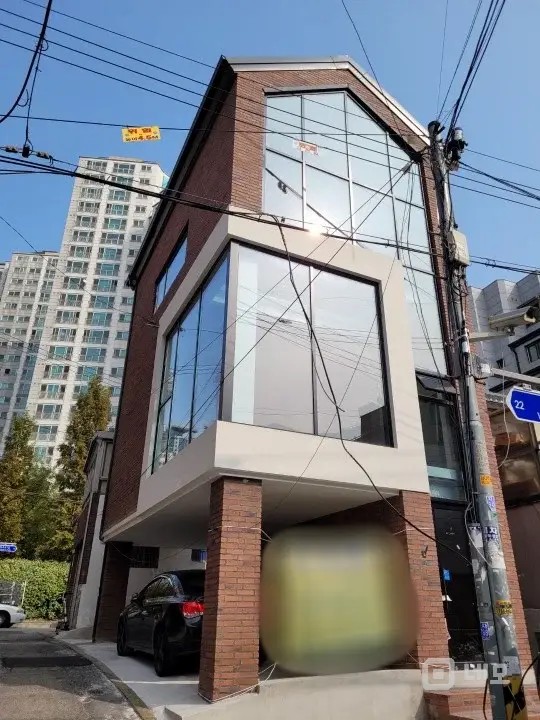 안정적인 임차인(회사 사무실) 사용중인 꼬마빌딩 매도 합니다 매물의 5번째 사진