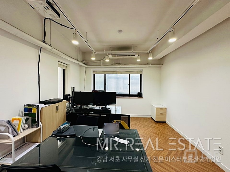 인테리어최상.아이티강추.룸6.주차3.높은층고.가성비甲 매물의 13번째 사진