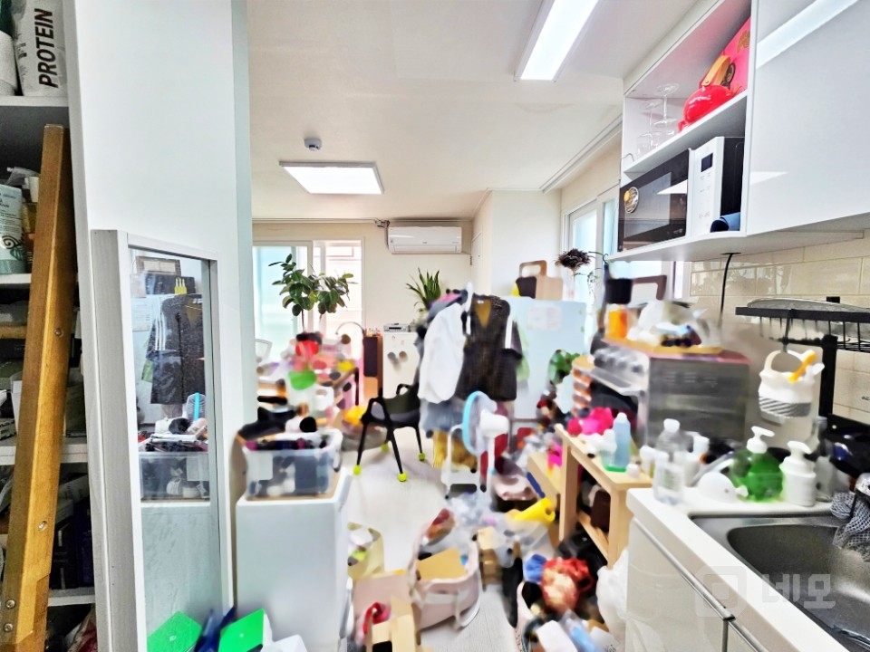 GATE 파티룸과 1인 사무실로 쓰기 좋은 루프탑 있는 복층형 상가사무실 매물의 7번째 사진