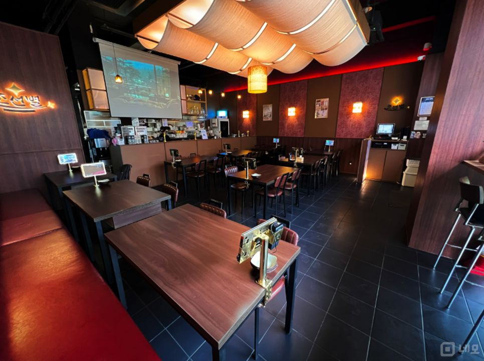 마곡 상권 1층 상가 주류 업종 임대 넓은 공간, 다양한 업종 가능 매물의 3번째 사진