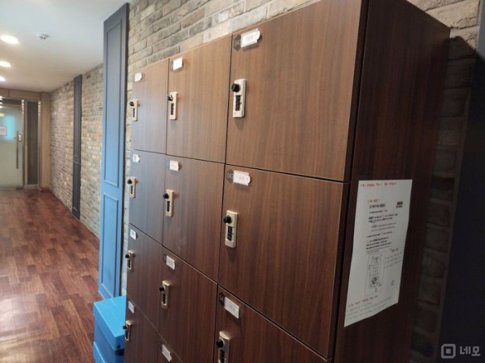 역삼동 대로변에 위치한 스터디카페 매물의 9번째 사진