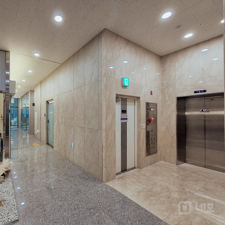 [우남SL타워300] 청량리역 바로 앞 2층 저렴한 월세 상가 매물의 3번째 사진