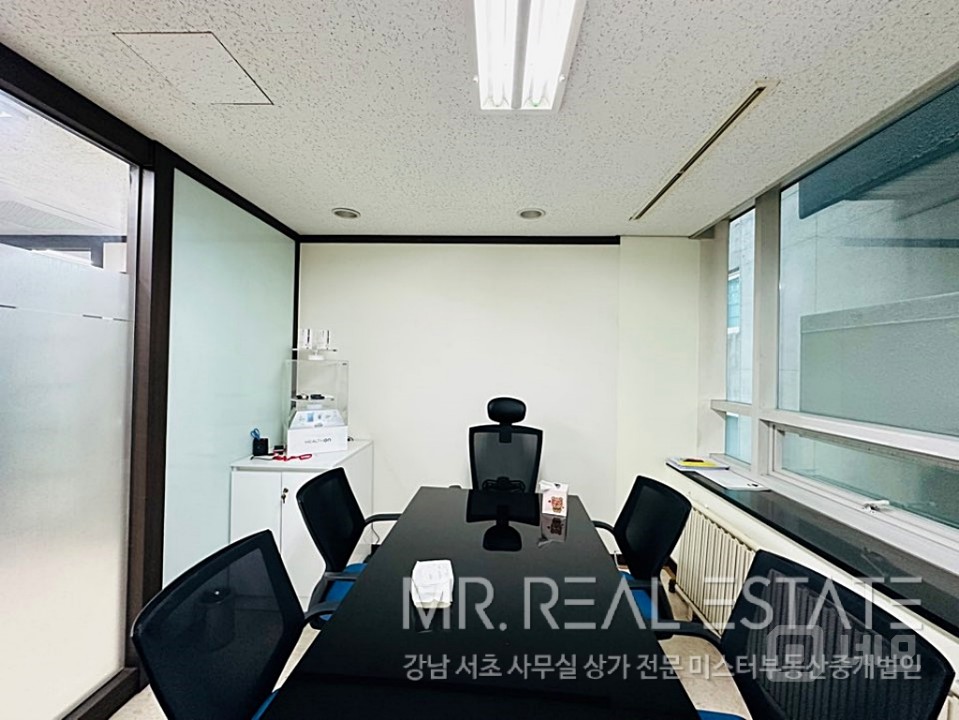 실사진 선릉역 4분 자주식주차 깔끔한사무실 가성비 엘베 매물의 11번째 사진