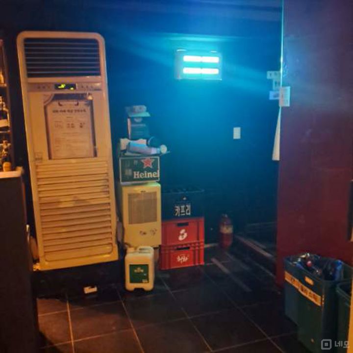 신림동, 녹두거리 젊은연령층 유동인구 많은 모던바 매물의 2번째 사진