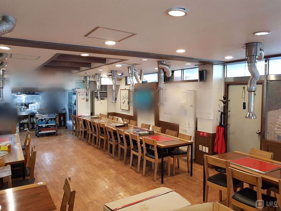 역세권에 위치한 넓은 홀이 구비된 행당동 한식당 매물 매물의 2번째 사진