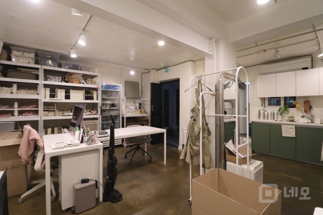 깊은산속옹달샘 처럼 숨어있는 약15평 사무실 작업실 매물의 7번째 사진