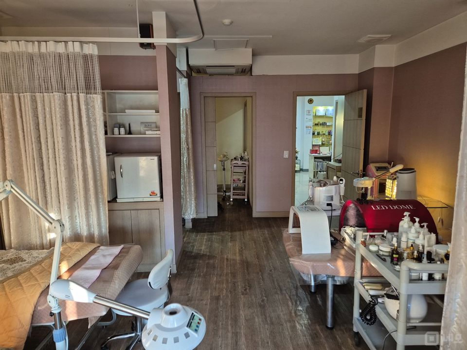 흑석동 상권 잡혀 있는 뷰티샵 매물의 8번째 사진