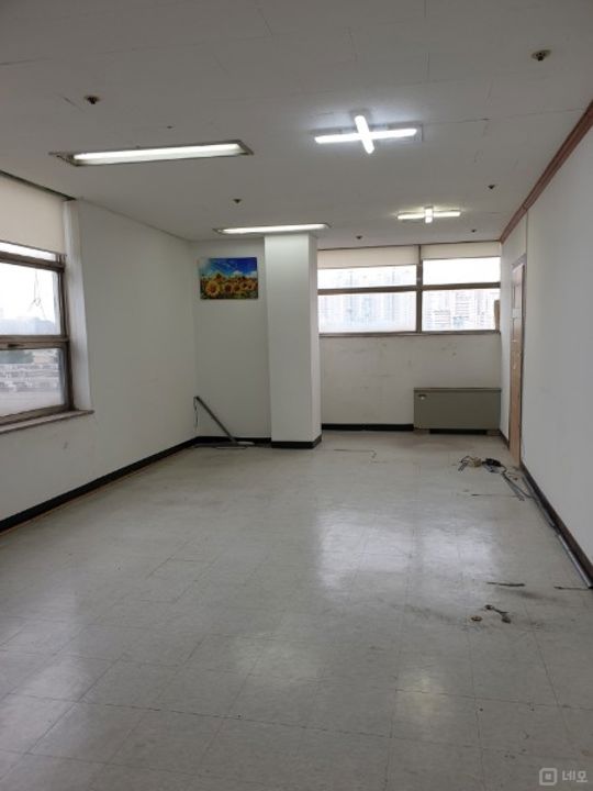 동구 송림동 즉시 입주 가능한 사무실 임대   매물의 1번째 사진