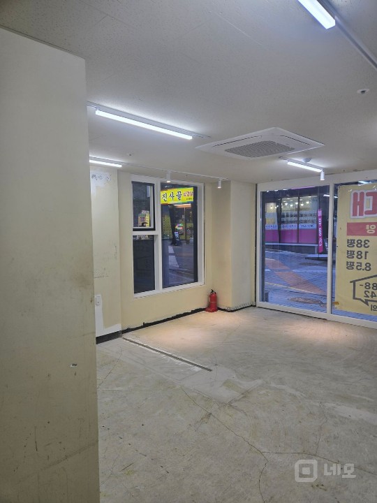 이대역 초역세권 가시성좋은 1층상가 매물의 2번째 사진