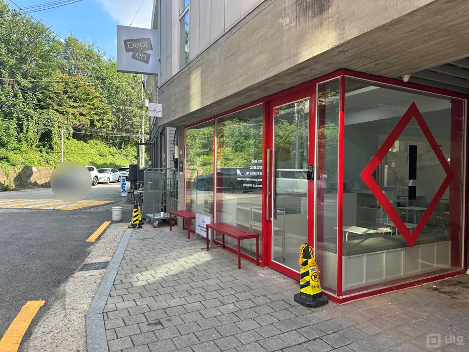 서대문구 연희동 성업중인 1층 카페 임대  매물의 5번째 사진