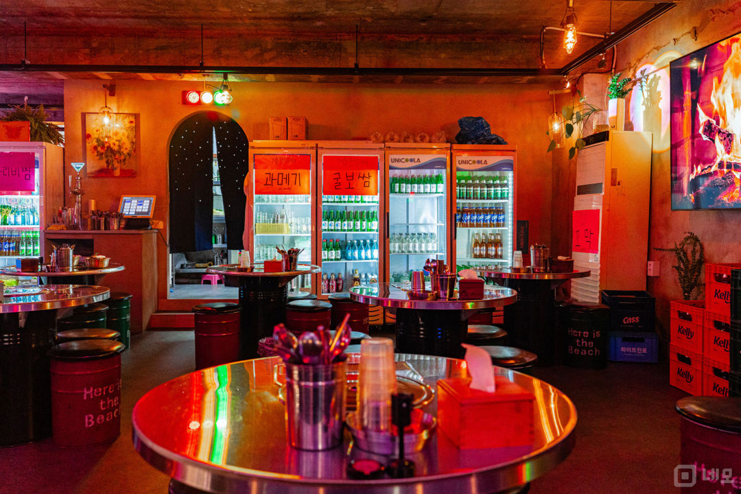 독산동 주거지역 위치, SNS 감성 인테리어, 매출 좋은 실내포차 매물의 2번째 사진