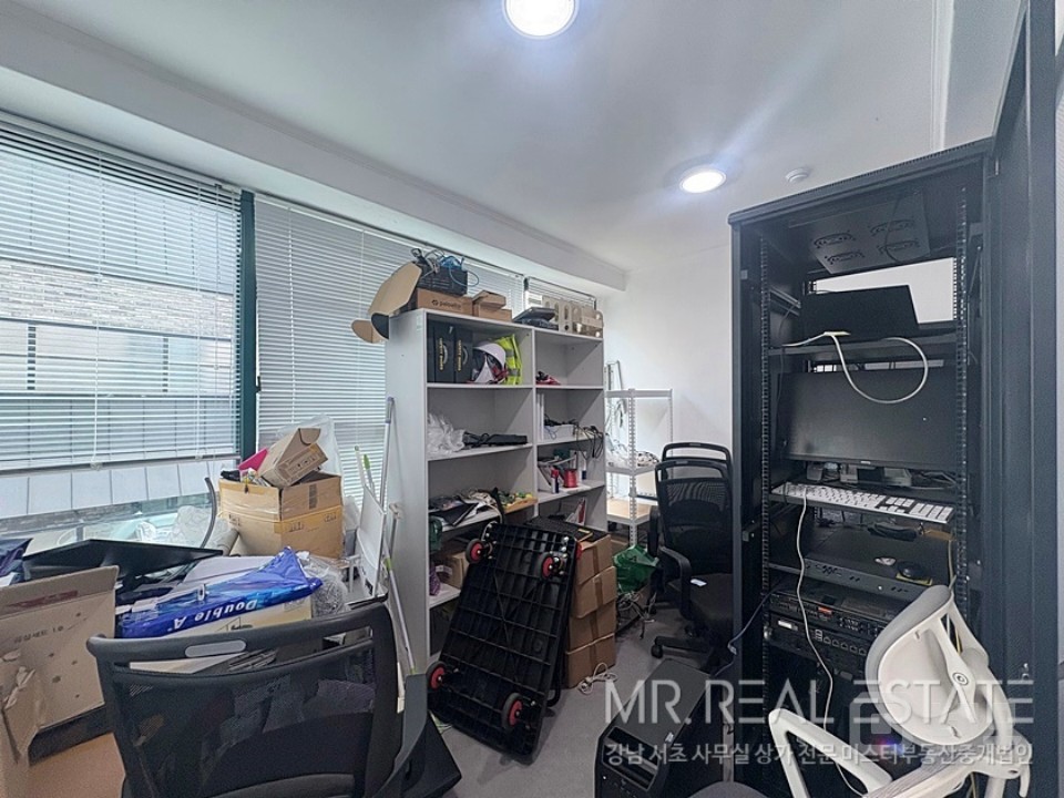 논현학동 더블역세권 무료2대 엘베有 가성비甲 매물의 12번째 사진