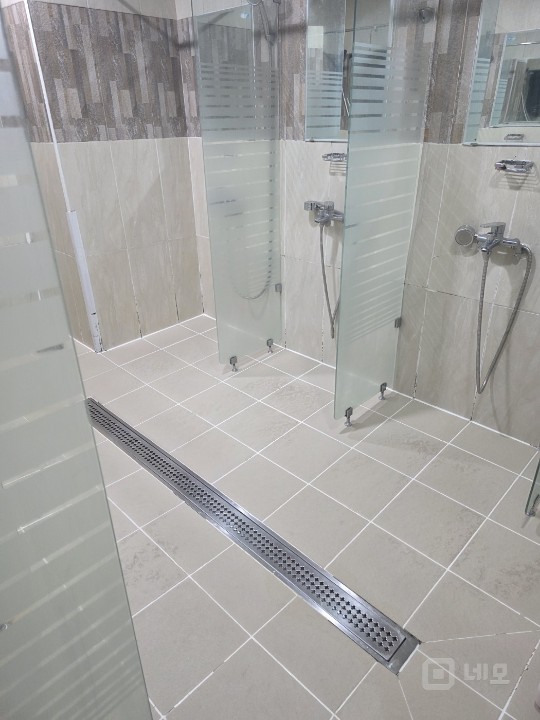 범계역 2번출구 초역세권 로데오거리 평수넓은 매물입니다. 매물의 8번째 사진