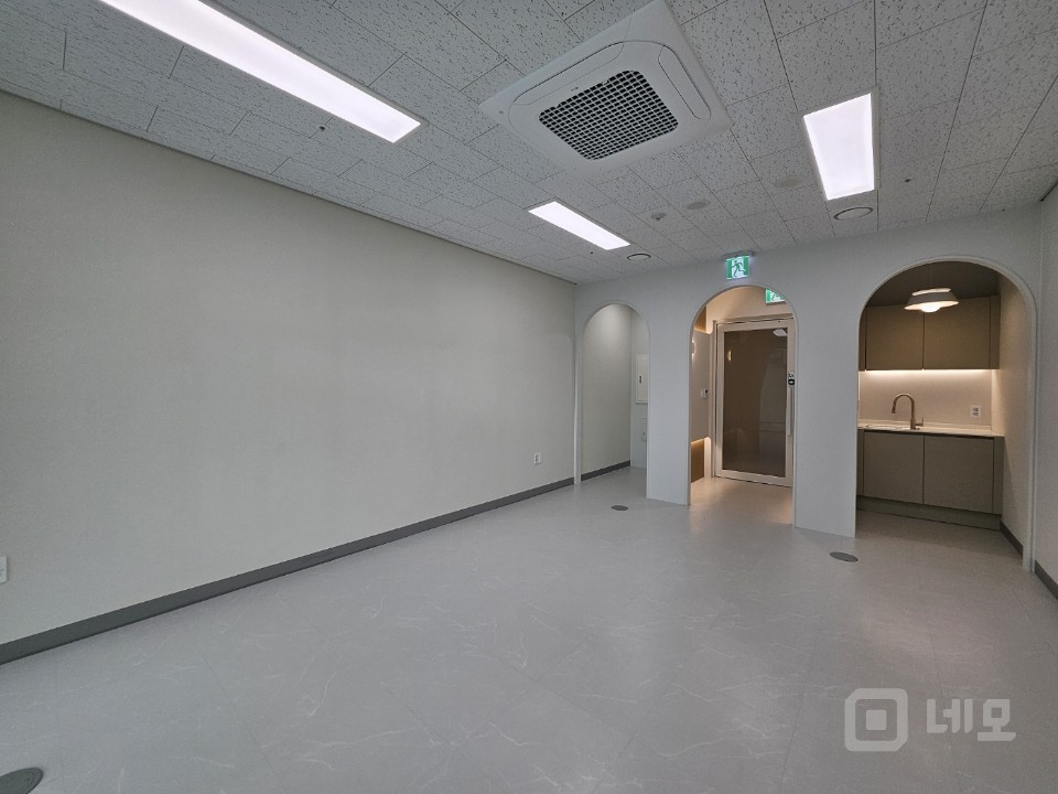 실13평 룸1 싱크대 인테리어A 입주협의 매물의 5번째 사진