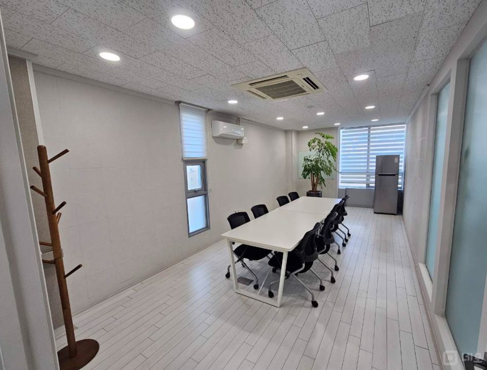 강남구 도곡동 대로변 3층 사무실 임대 매물의 9번째 사진