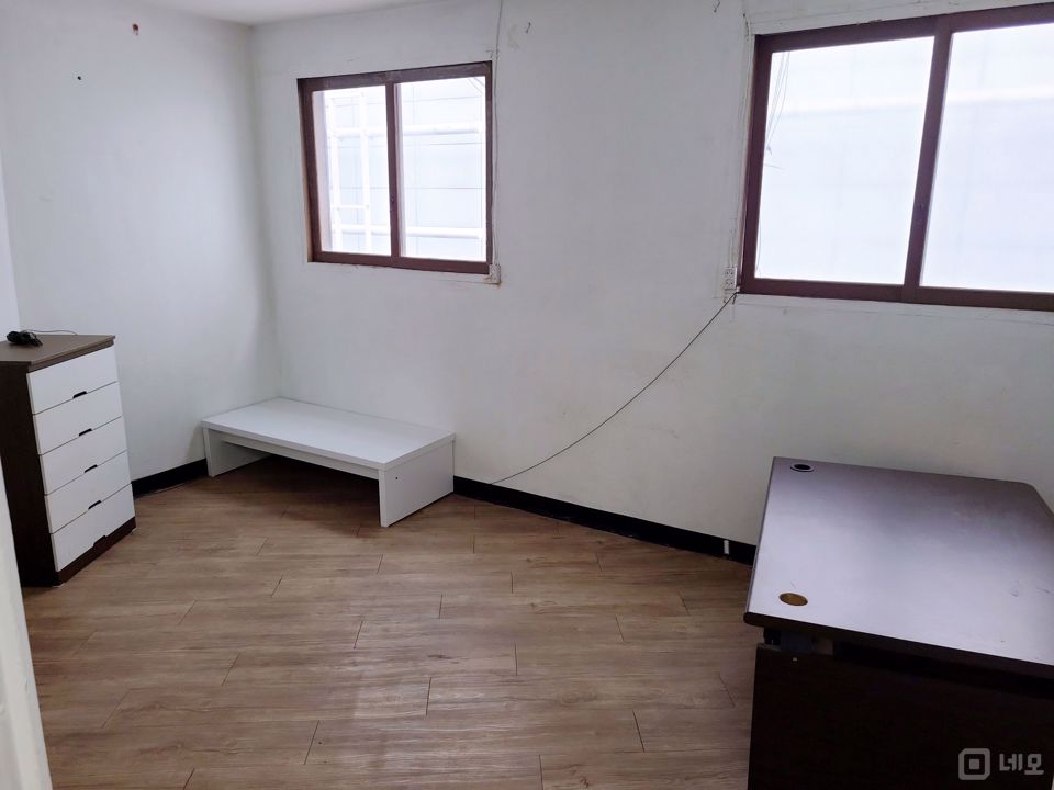 영등포동 복합상권에 위치한 공실 매물의 5번째 사진