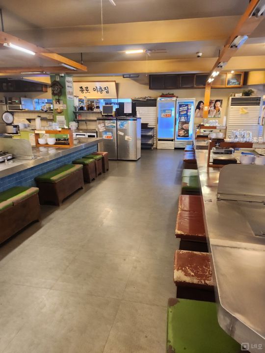 종로 젊음의 거리 무권리 고깃집 임대 매물의 2번째 사진