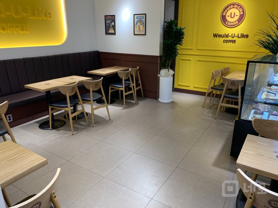 감각적인 인테리어 카페 매물 공개 ☕ 매물의 1번째 사진