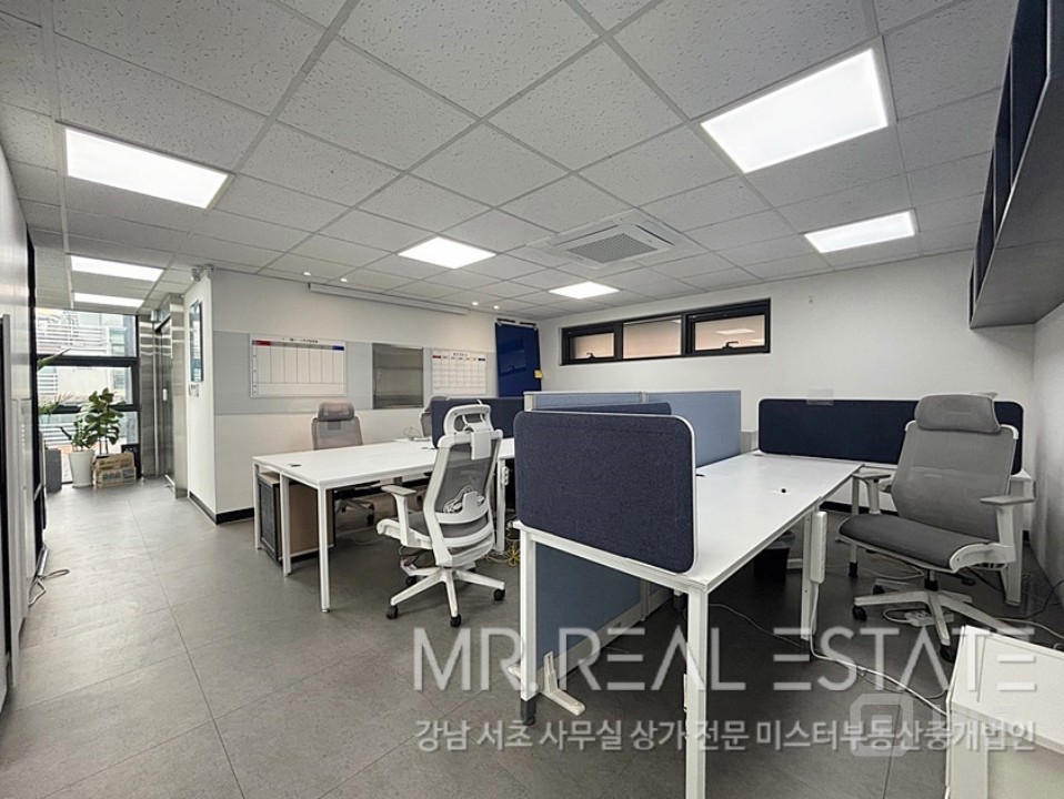 실사진 선릉역인근 학원라인 주차10대 통사옥 S급인테리어 매물의 12번째 사진