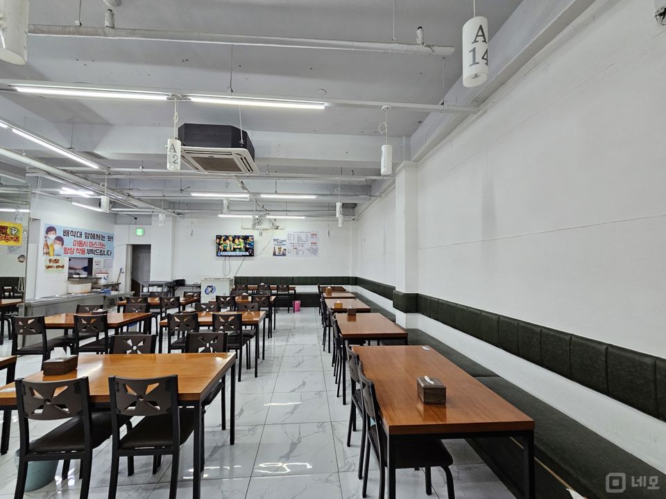 역삼동 오피스상권 지하1층 음식점 매물의 1번째 사진