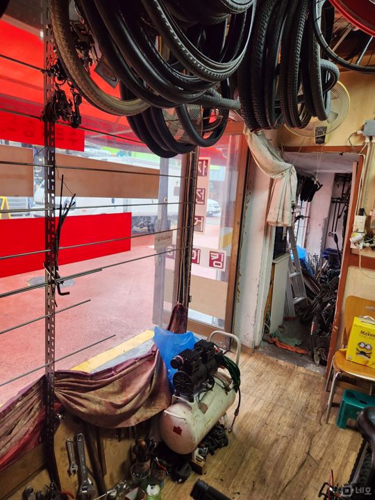 임대료 저렴한 방학천 상권에 위치한 1층 자전거판매점 매물의 3번째 사진