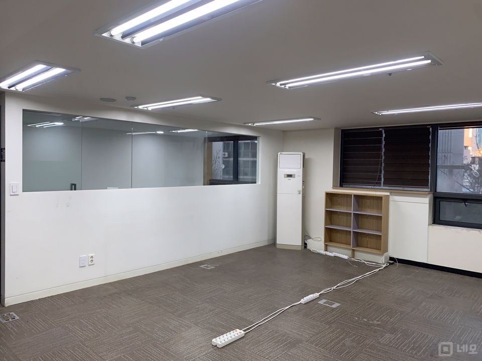 신길역 인근, 주목도 높은 2층 신길동 사무실 매물의 4번째 사진