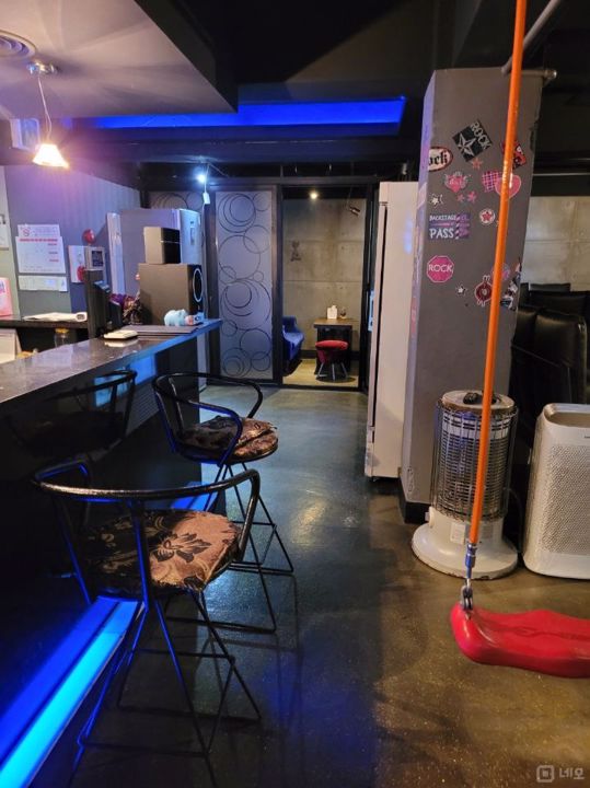 유동 인구 많은, 용산동2가 해방촌 상권 지하1층 상가 매물의 9번째 사진