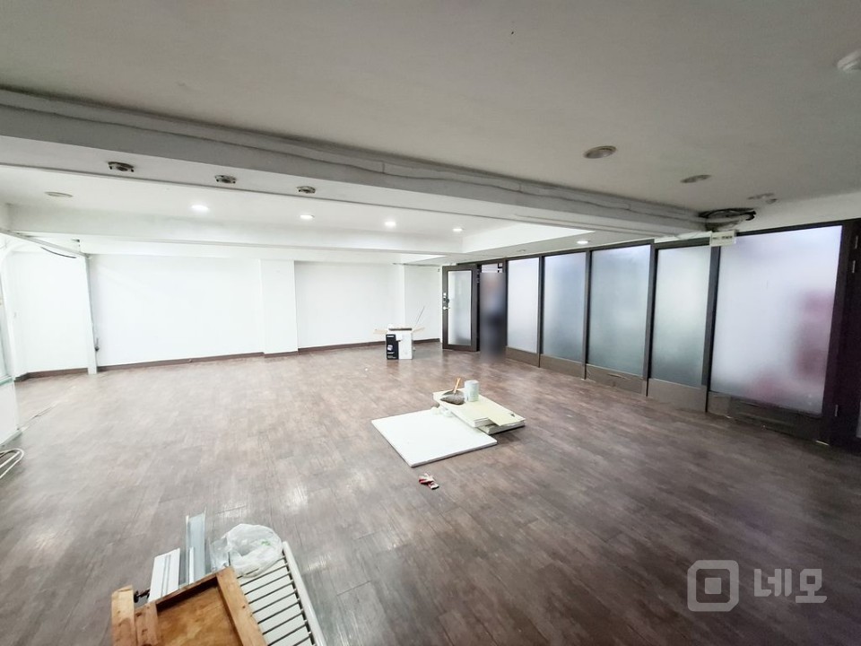 🧾 창신동 쉘톤빌딩 6층! 소형 오피스·쇼핑몰 운영자에게 추천 💼🛒 매물의 2번째 사진
