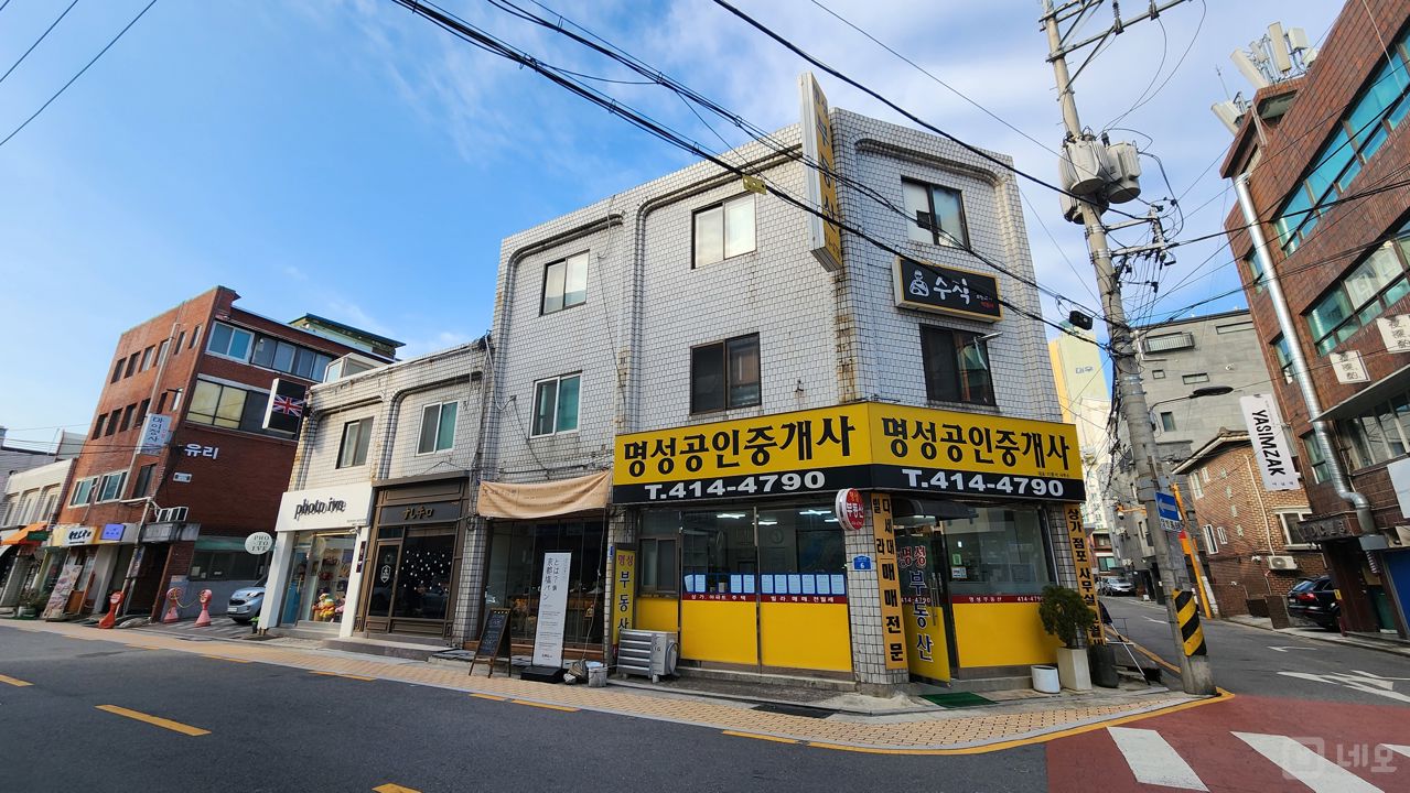 송파동 송파나루역 역세권, 깔끔한 인테리어, 유입 고객 많은 셀프스튜디오 매물의 7번째 사진
