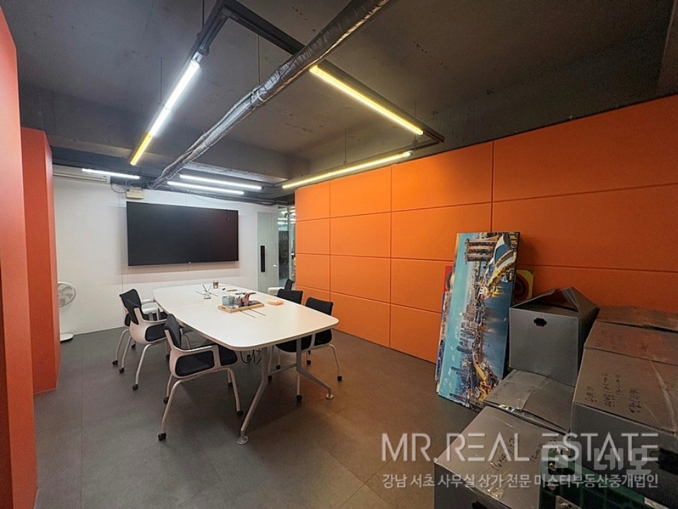 도산대로 이면 가성비ACE사무실 엘베有 단독출입문O 매물의 9번째 사진