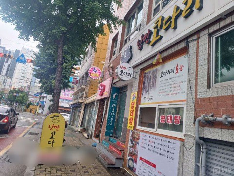 1층 위치의 눈에 잘 띄는 덕포동 음식점 매물의 5번째 사진