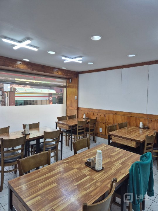 청구역인근.일반음식점.권리금협의 매물의 2번째 사진