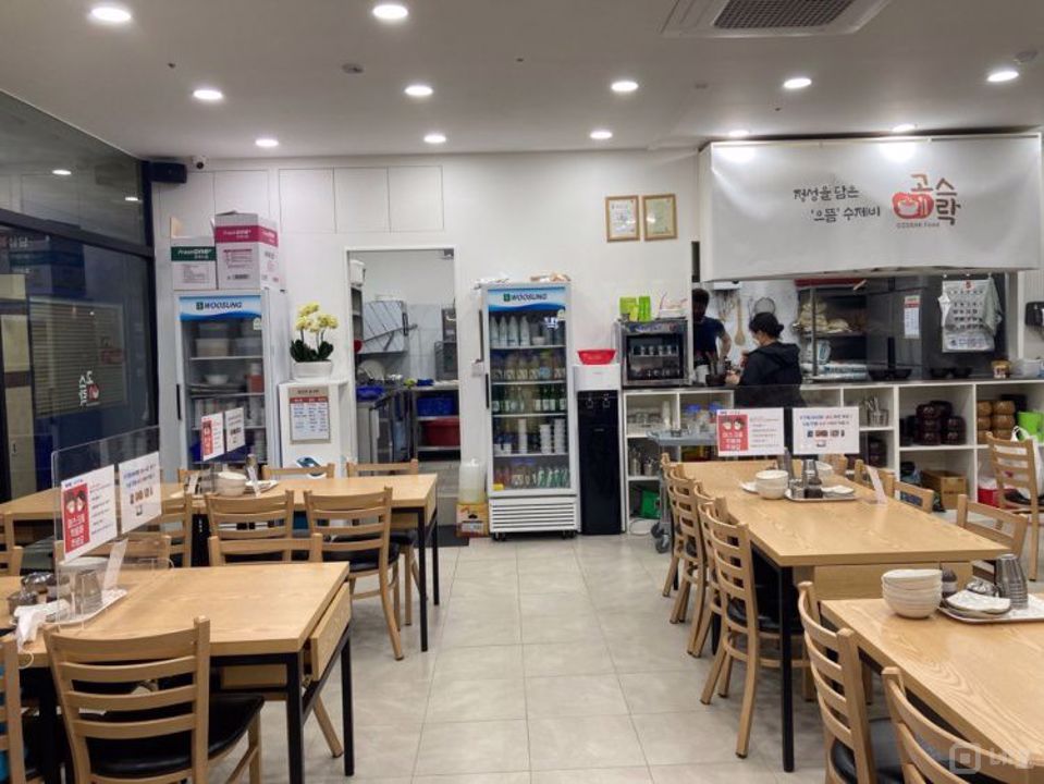 대로변 상권, 유동인구 많은 하동 음식점 매물의 3번째 사진